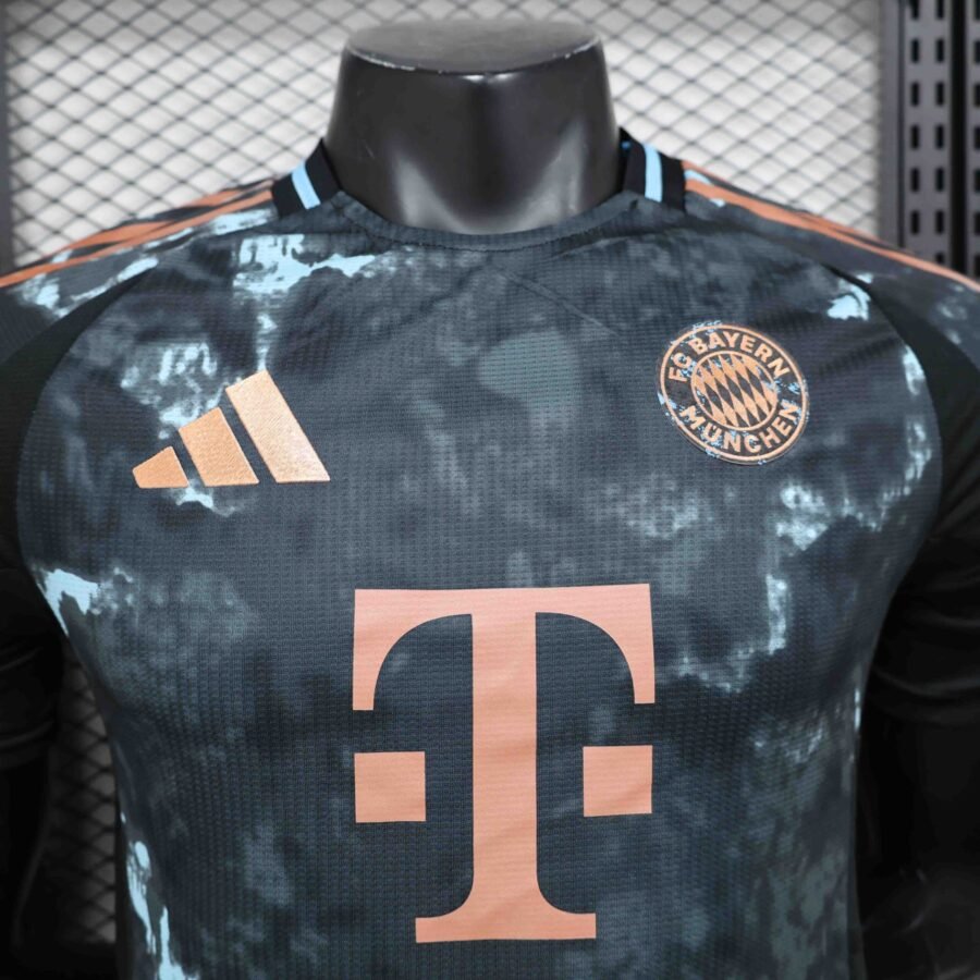 Bayern Múnich 2024/25 2a Eq. (Ed. Jugador) - Imagen 5