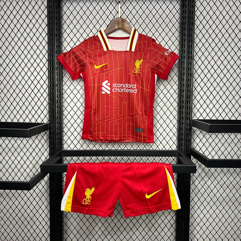 Liverpool 2024/25 Niño 1a Eq.