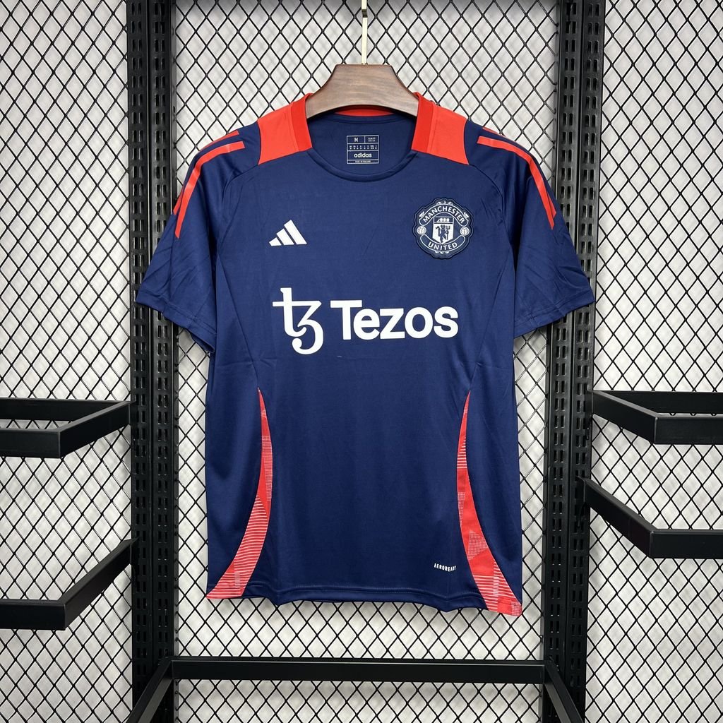Man. United 2024/25 Entrenamiento