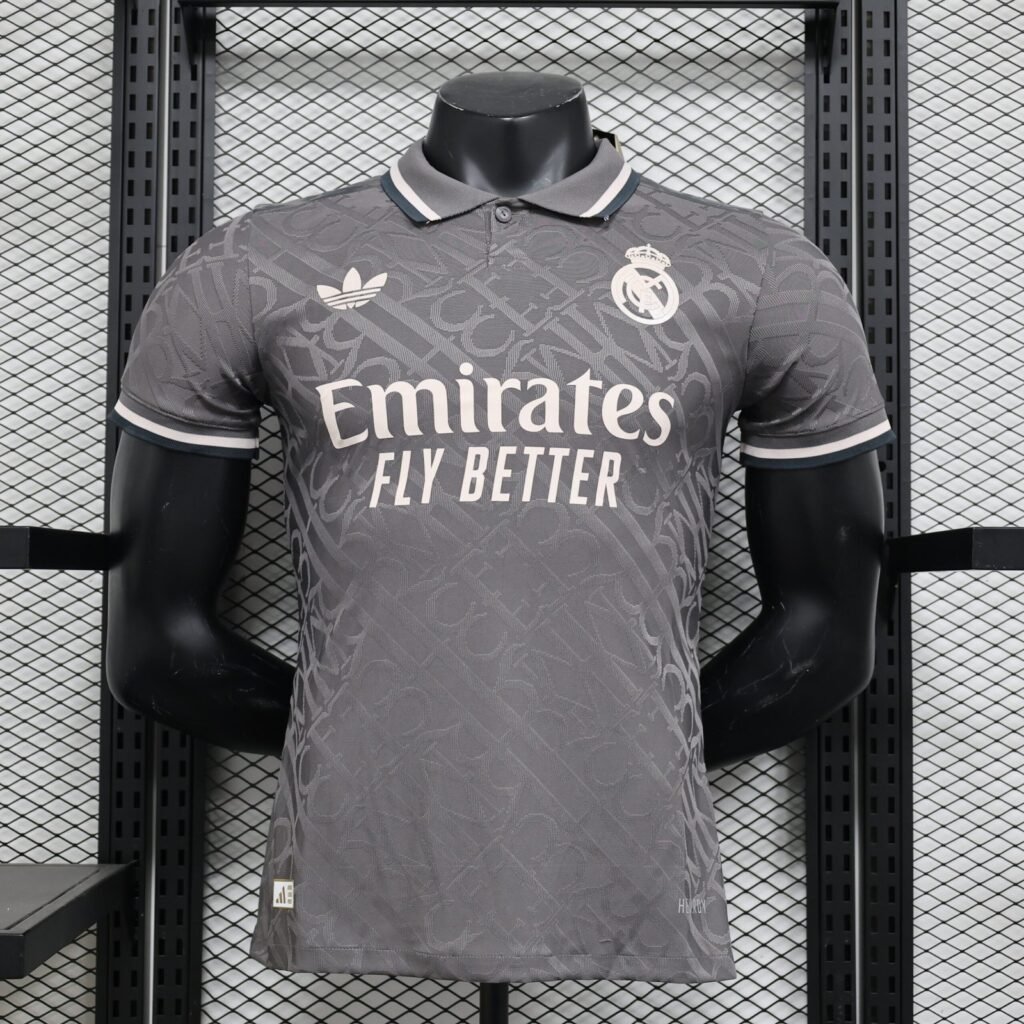 Real Madrid 2024/25 3a Eq. (Ed. Jugador)