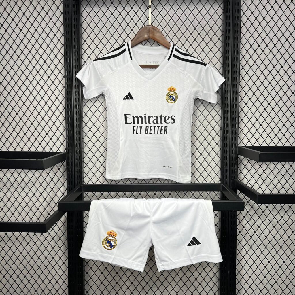 Real Madrid 2024/25 Niño 1a Eq.