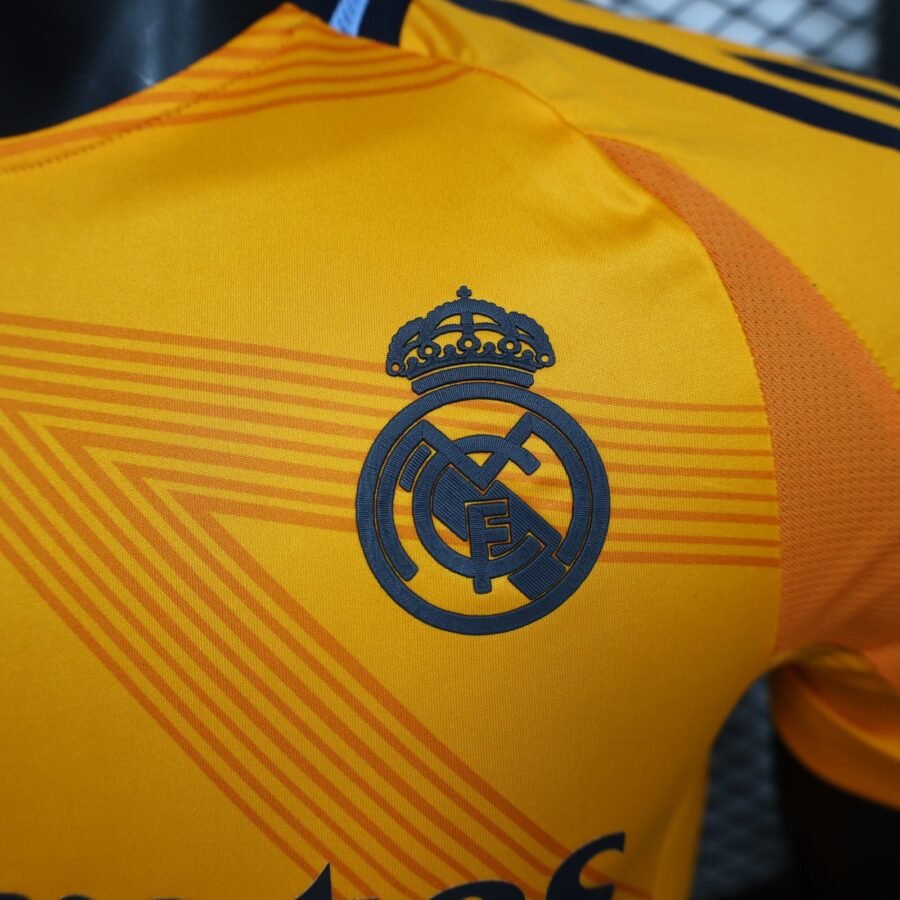 Real Madrid 2024/25 2a Eq. (Ed. Jugador) - Imagen 3