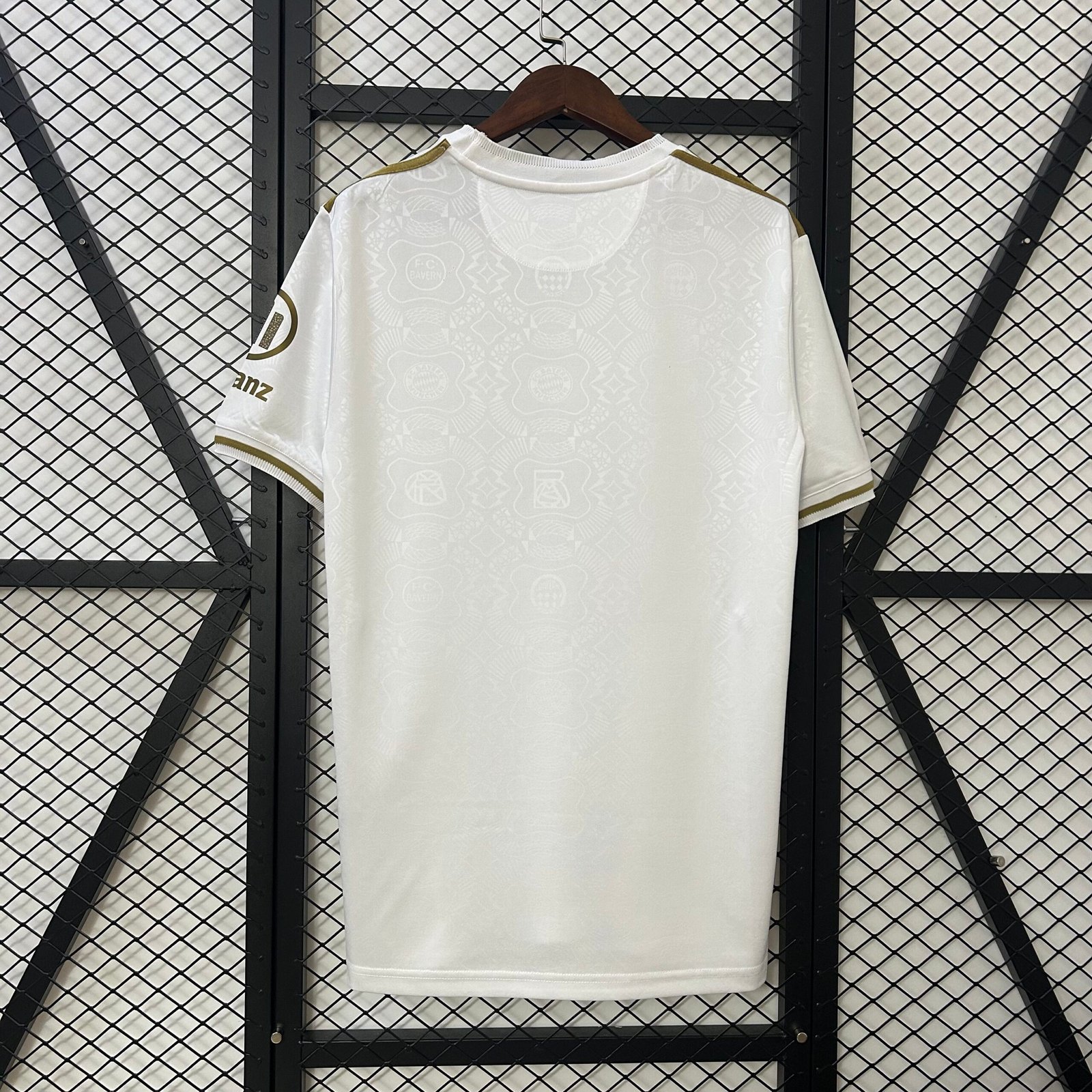 Bayern Múnich Ed. 125 Aniversario 2a Eq. 7 Bayern Múnich Ed. 125 Aniversario 2a Eq. - Imagen 7