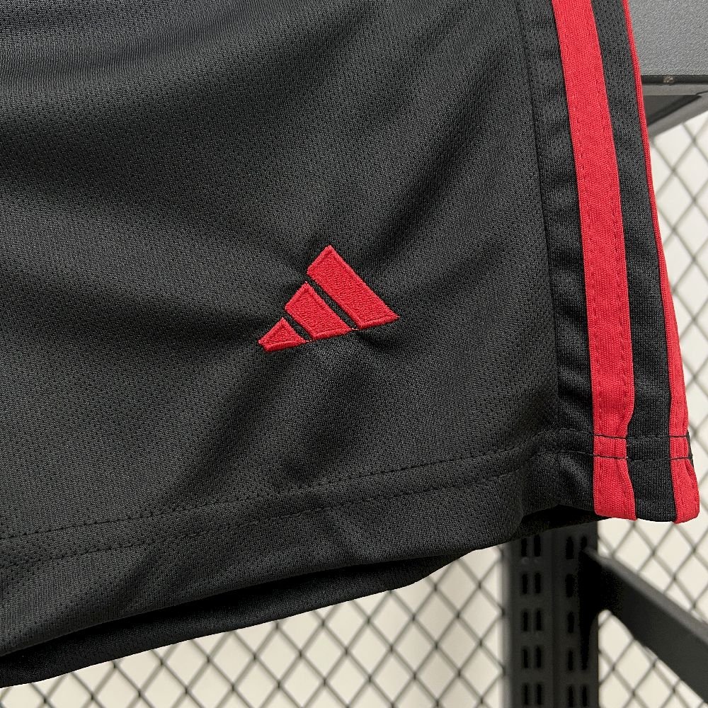 Liverpool 2025/26 2a Eq. Niño 6 Liverpool 2025/26 2a Eq. Niño - Imagen 6