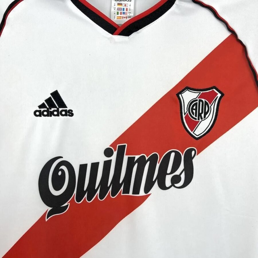 River Plate 2000/01 1a Eq.