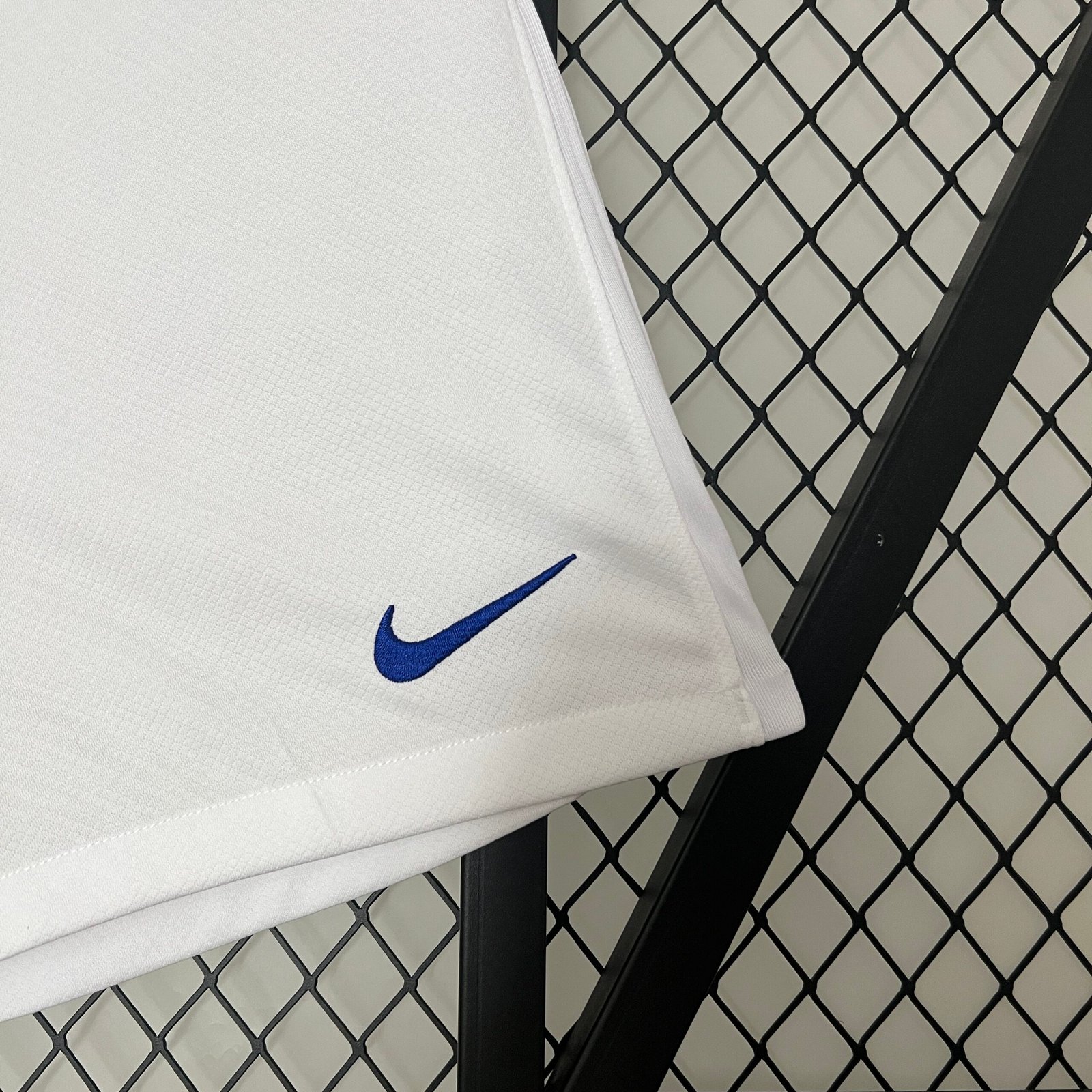 Croacia 2024 Pantalón Blanco 4 Croacia 2024 Pantalón Blanco - Imagen 4