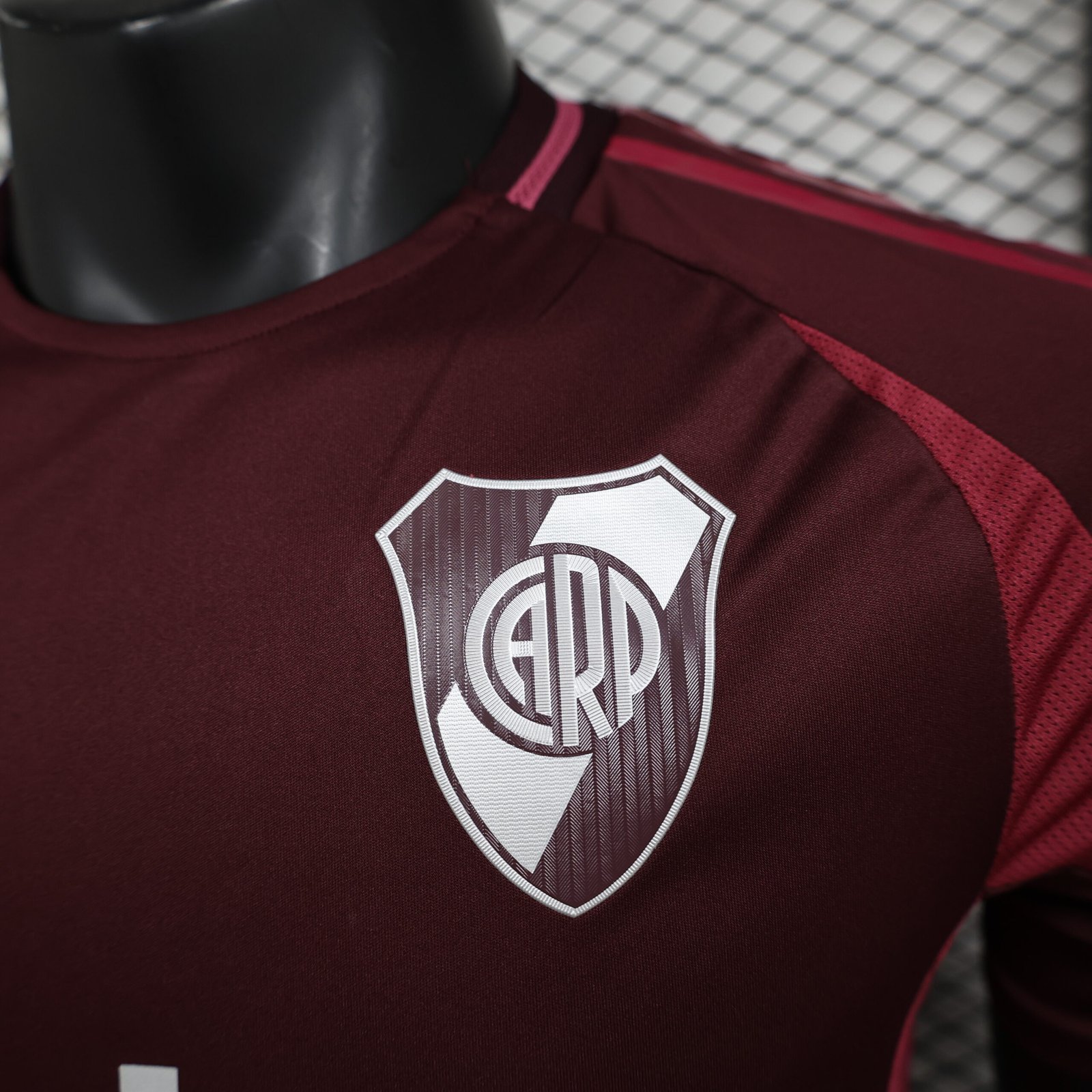 River Plate 2024/25 2a Eq. (Ed. Jugador) 4 River Plate 2024/25 2a Eq. (Ed. Jugador) - Imagen 4