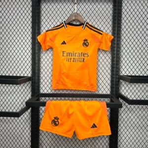 Real Madrid 2024/25 Niño 2a Eq.
