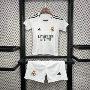 Real Madrid 2024/25 Niño 1a Eq.
