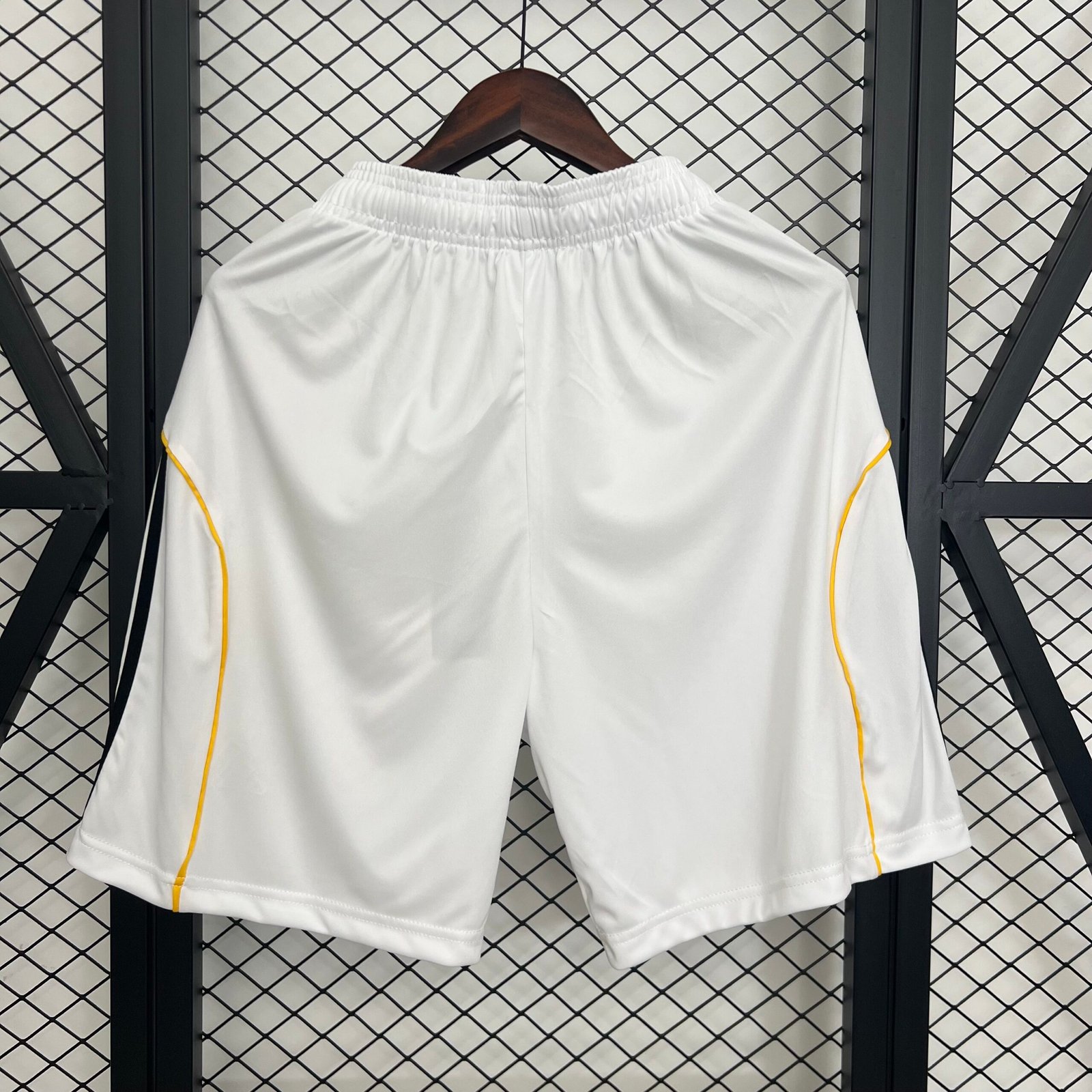 Real Madrid 2025/26 Pantalón 1ª Eq. 5 Real Madrid 2025/26 Pantalón 1ª Eq. - Imagen 5
