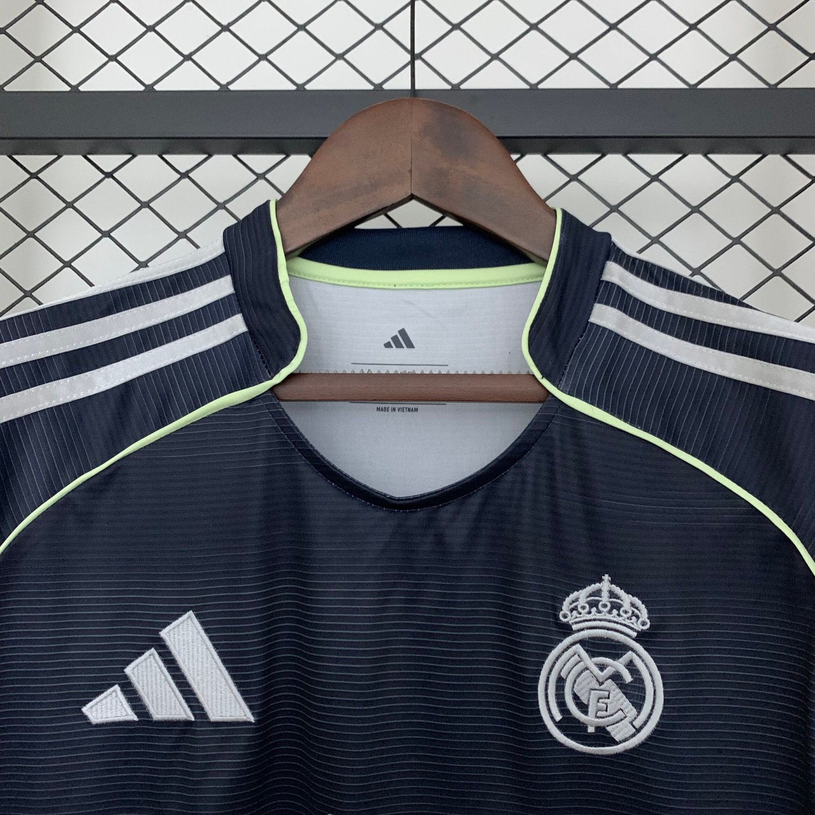 Real Madrid 2025/26 2a Eq. 3 Real Madrid 2025/26 2a Eq. - Imagen 3