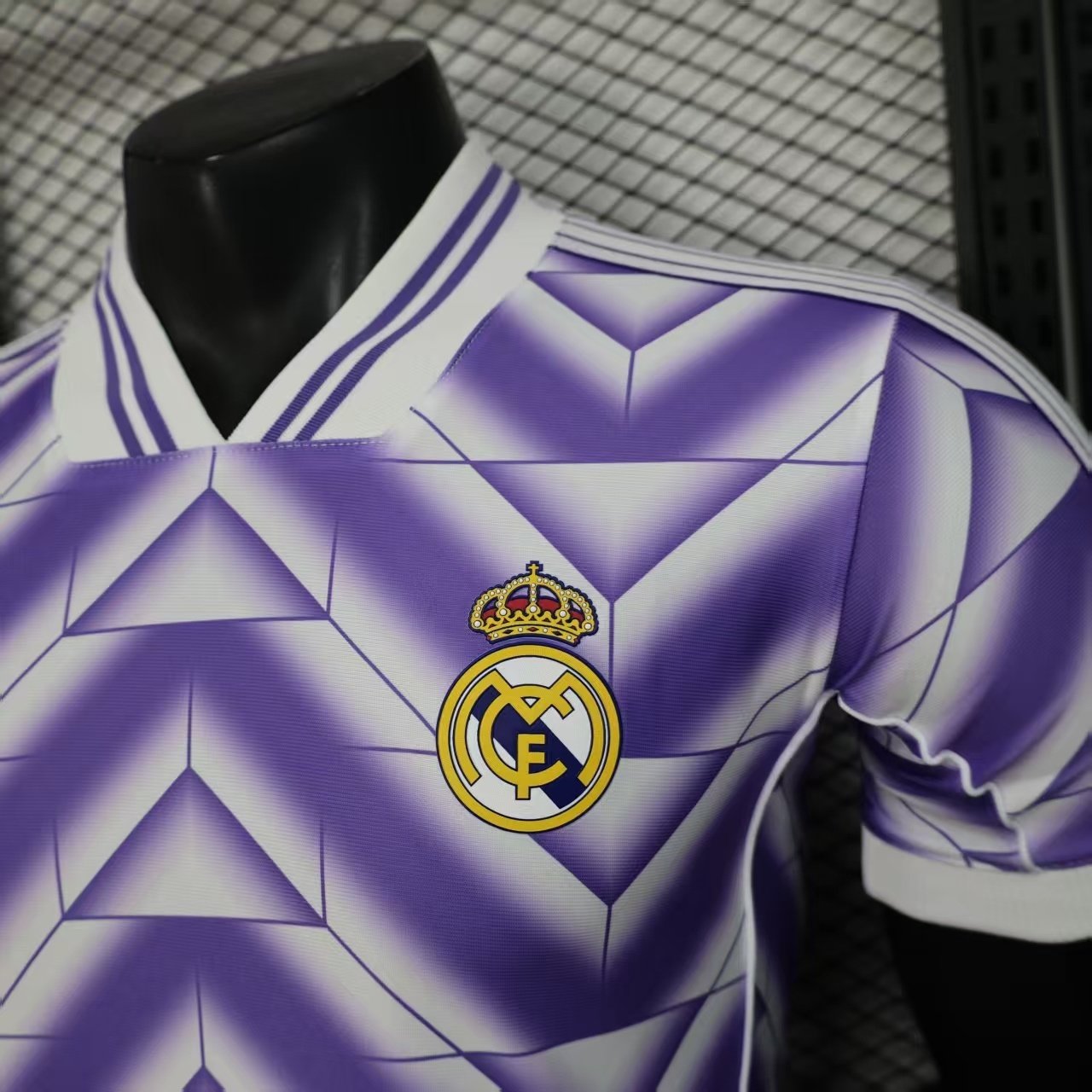 Real Madrid 2025/26 Ed. Especial (Ed. Jugador) 4 Real Madrid 2025/26 Ed. Especial (Ed. Jugador) - Imagen 4