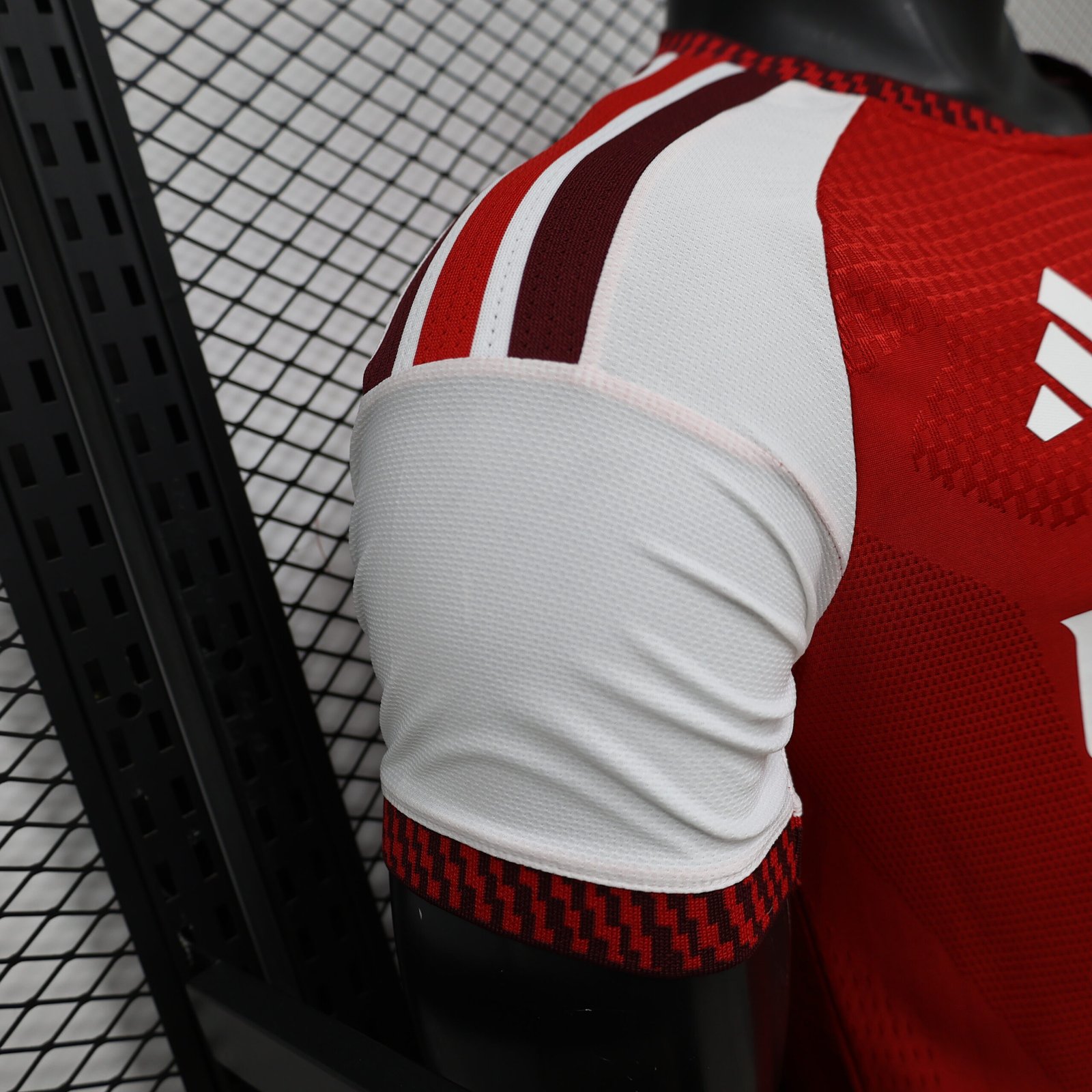 Arsenal 2026/27 1a Eq. (Ed. Jugador) 5 Arsenal 2026/27 1a Eq. (Ed. Jugador) - Imagen 5