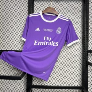 Real Madrid 2016/17 2a Eq.